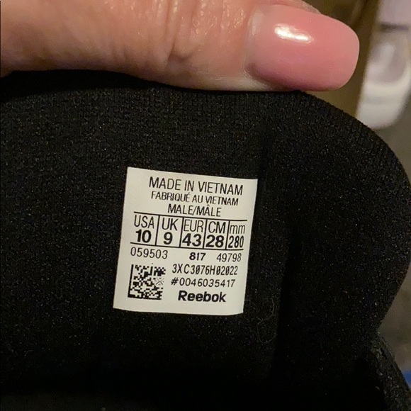 Shoes - Picture 3 of 3